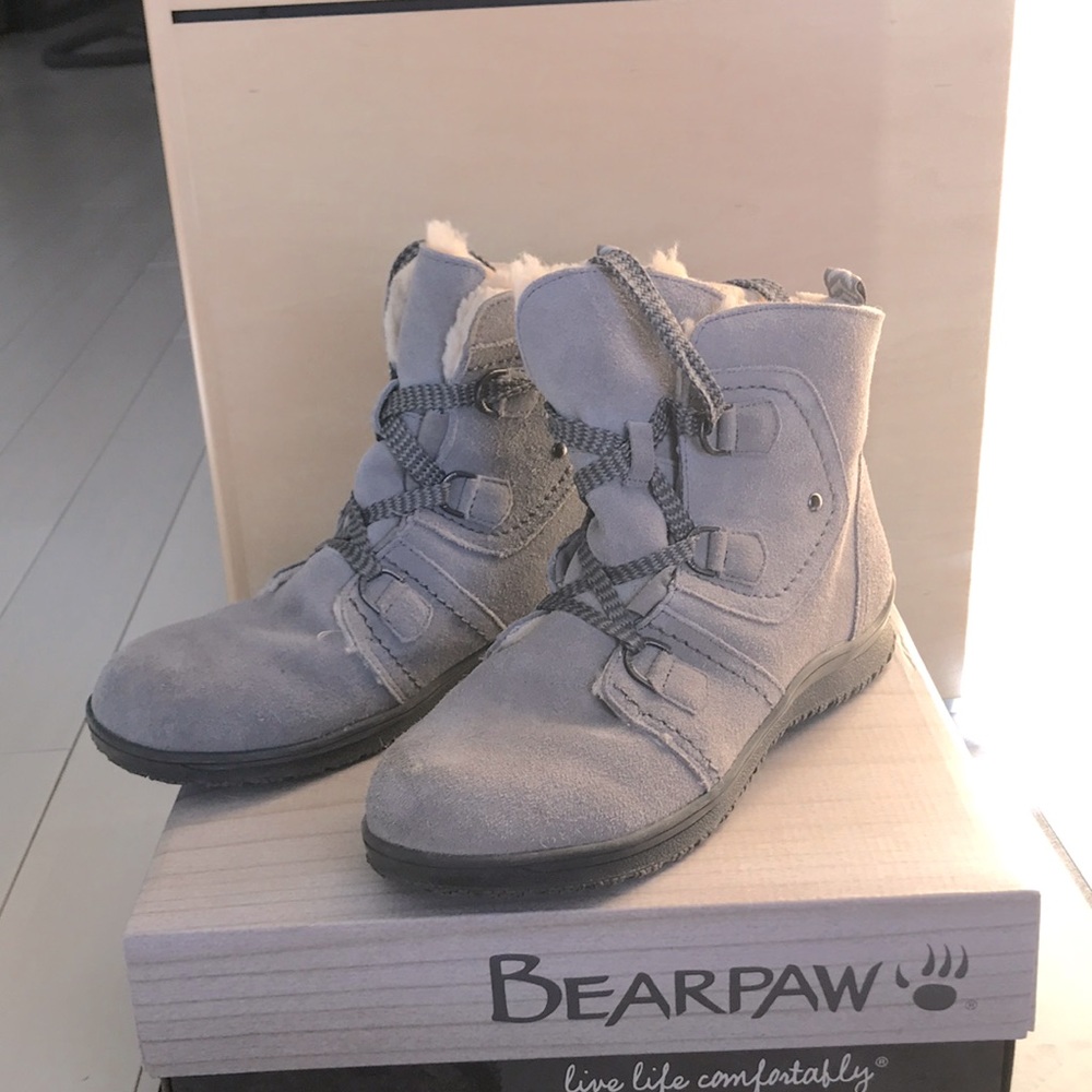 Women’s Bearpaw Justine Boots
